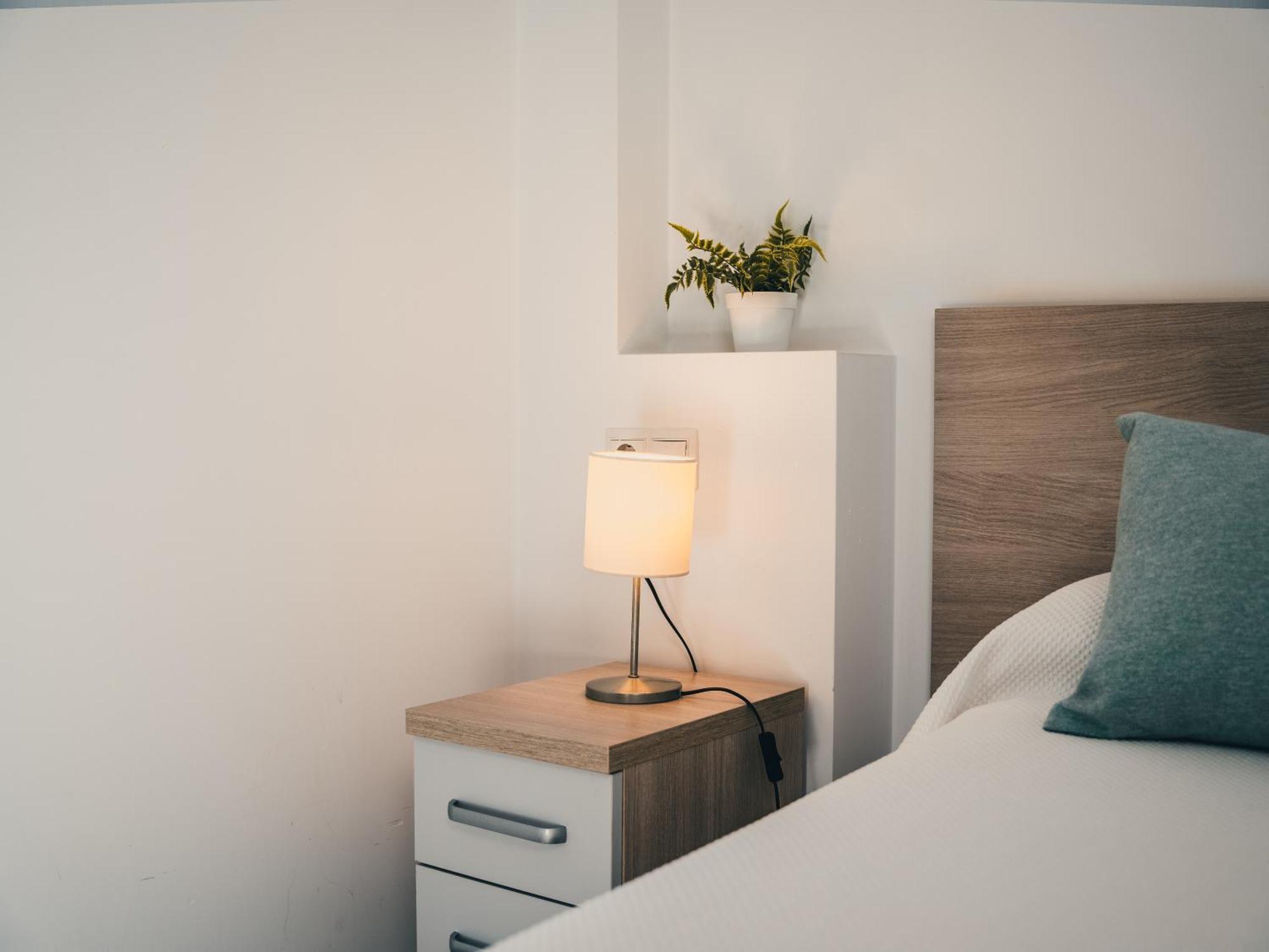 Hostal Delia Алора Екстериор снимка