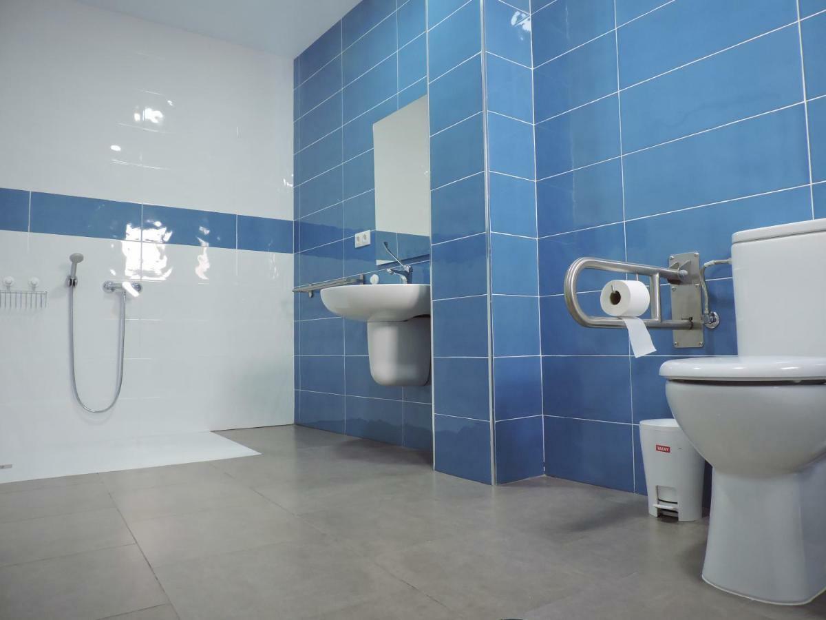 Hostal Delia Алора Екстериор снимка